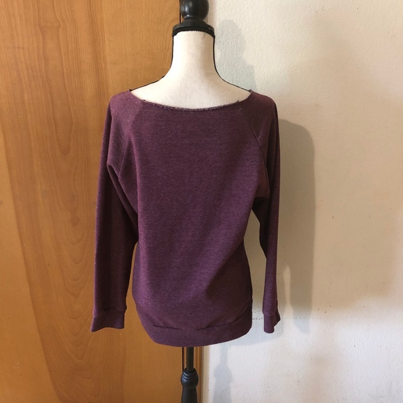 Factory Cut Neckline Pocket Seattle Sweatshirt - Picture 5 of 7